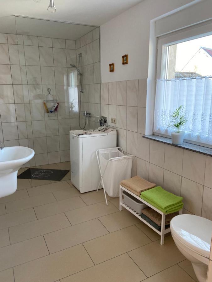 Schoen Moeblierte Wohnung In Genthin/ Ot Tucheim Dış mekan fotoğraf